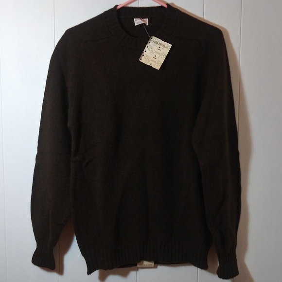 Saks Fifth Avenue Other - Saks Fifth Ave Machine Washable Wool Sweater